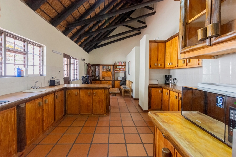 5 Bedroom Property for Sale in Myburgh Park Western Cape